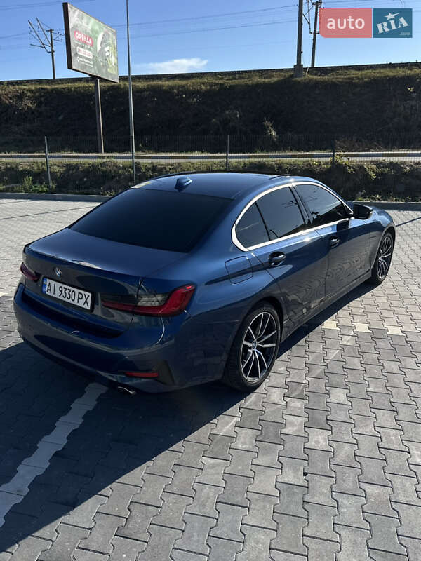 Седан BMW 3 Series 2021 в Ирпене