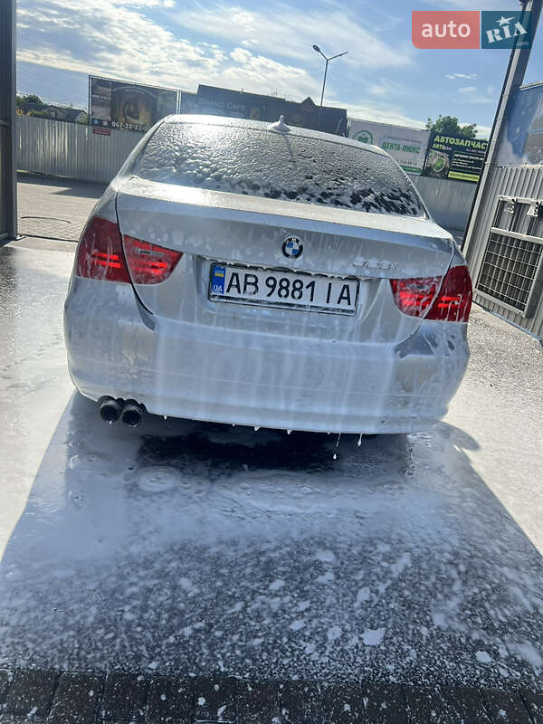 Седан BMW 3 Series 2011 в Калиновке фото 2 Седан BMW 3 Series 2011 в Калиновке