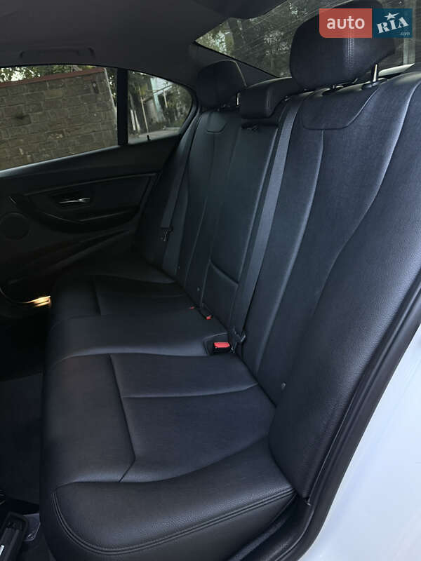 Седан BMW 3 Series 2015 в Одессе фото 24 Седан BMW 3 Series 2015 в Одессе
