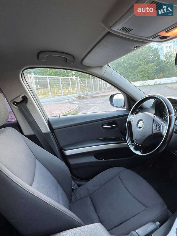 Седан BMW 3 Series 2009 в Львове фото 19 Седан BMW 3 Series 2009 в Львове