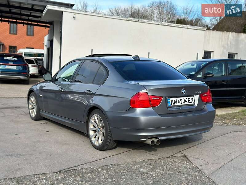 Седан BMW 3 Series 2011 в Житомире фото 2 Седан BMW 3 Series 2011 в Житомире