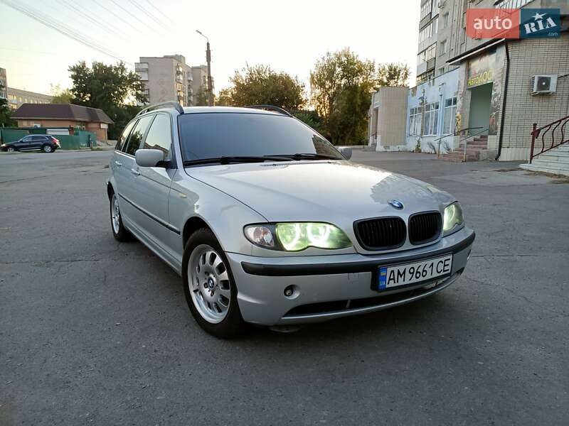 Универсал BMW 3 Series 2002 в Ахтырке