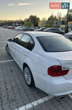 Седан BMW 3 Series 2008 в 