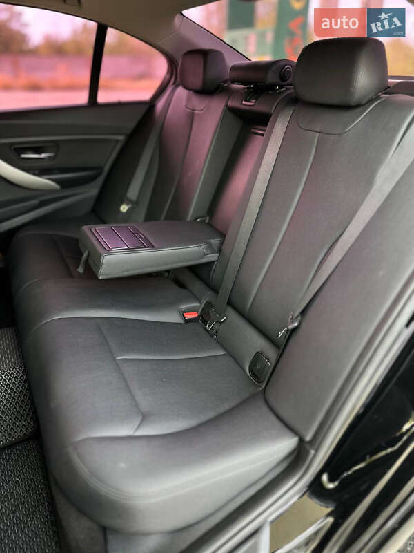 Седан BMW 3 Series 2012 в Днепре фото 18 Седан BMW 3 Series 2012 в Днепре