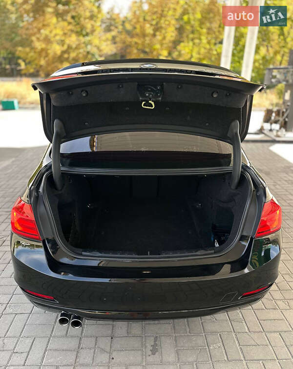 Седан BMW 3 Series 2012 в Днепре фото 31 Седан BMW 3 Series 2012 в Днепре