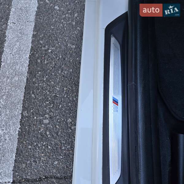 Универсал BMW 3 Series 2016 в Одессе фото 20 Универсал BMW 3 Series 2016 в Одессе