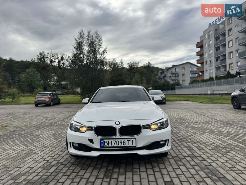 BMW 3 Series 2015