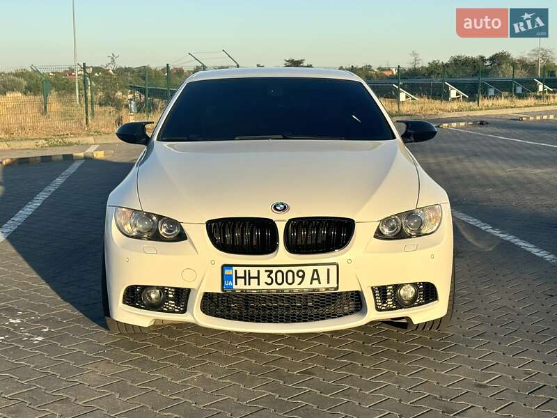 Кабриолет BMW 3 Series 2007 в Одессе