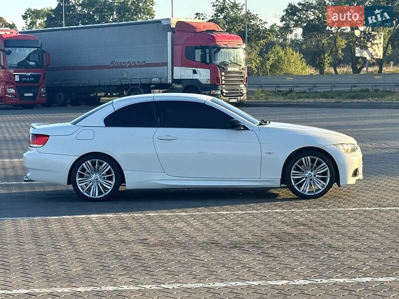 Кабриолет BMW 3 Series 2007 в Одессе