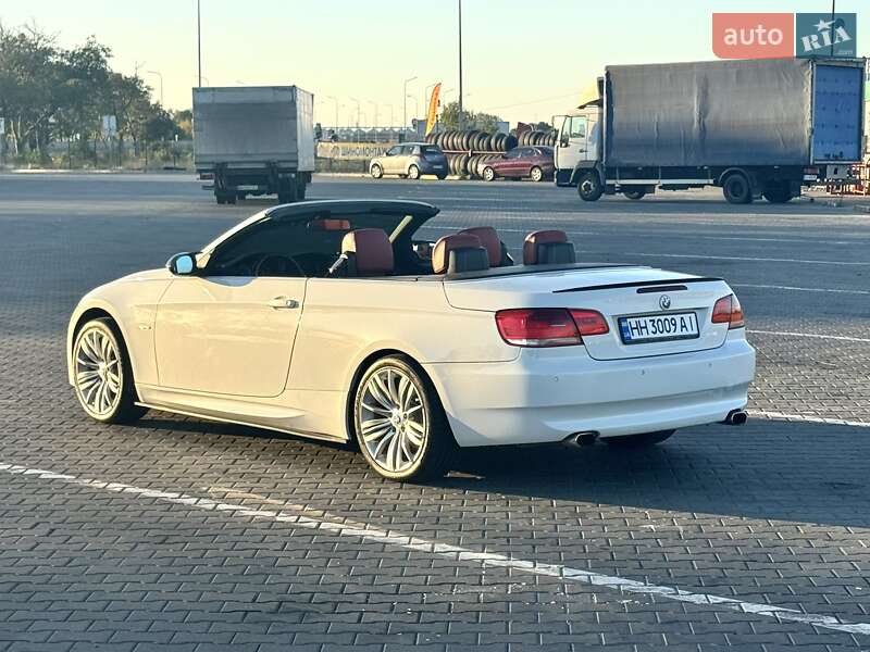 Кабриолет BMW 3 Series 2007 в Одессе