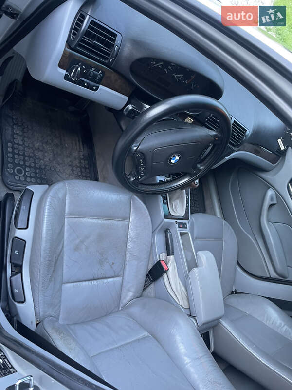 Седан BMW 3 Series 1998 в Микуличине фото 9 Седан BMW 3 Series 1998 в Микуличине