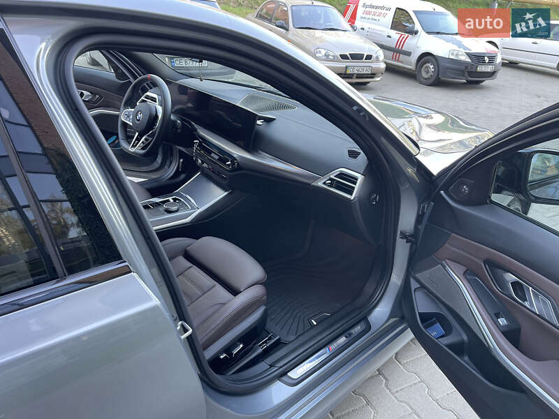 Седан BMW 3 Series 2024 в Черновцах