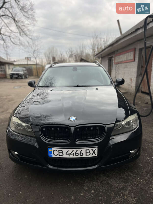 Универсал BMW 3 Series 2009 в Чернигове фото 4 Универсал BMW 3 Series 2009 в Чернигове