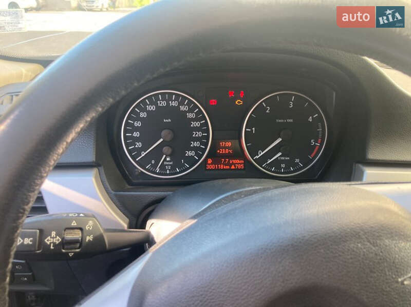 Седан BMW 3 Series 2005 в Ізмаїлі фото 2 Седан BMW 3 Series 2005 в Ізмаїлі