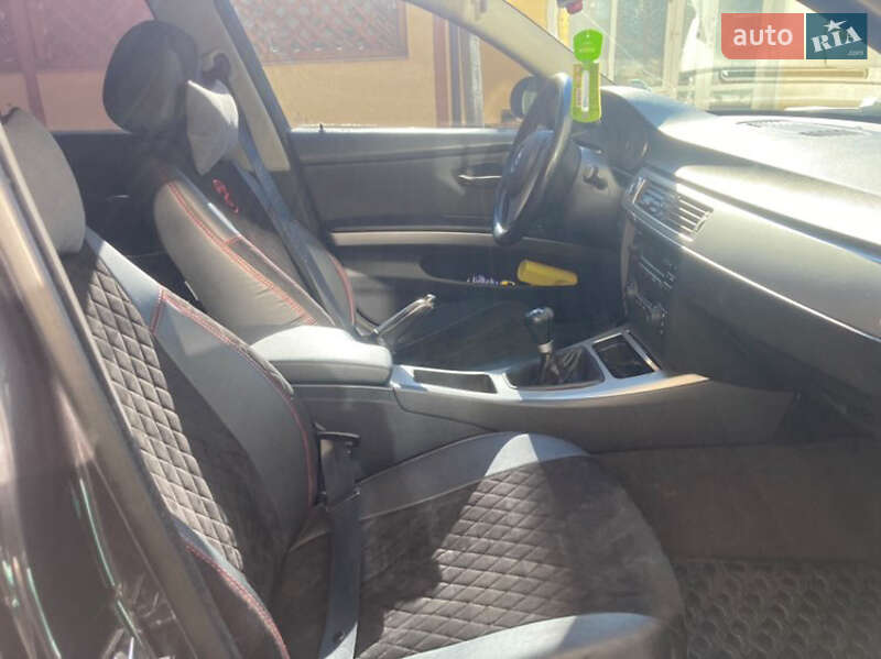 Седан BMW 3 Series 2005 в Ізмаїлі фото 7 Седан BMW 3 Series 2005 в Ізмаїлі