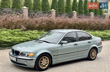 Седан BMW 3 Series 2003 в Черновцах