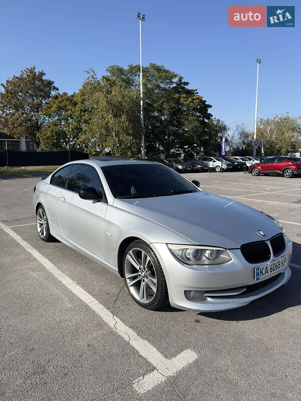 Купе BMW 3 Series 2011 в Запорожье фото 3 Купе BMW 3 Series 2011 в Запорожье