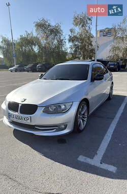 Купе BMW 3 Series 2011 в Запорожье