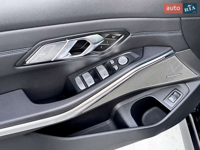 Седан BMW 3 Series 2021 в Києві