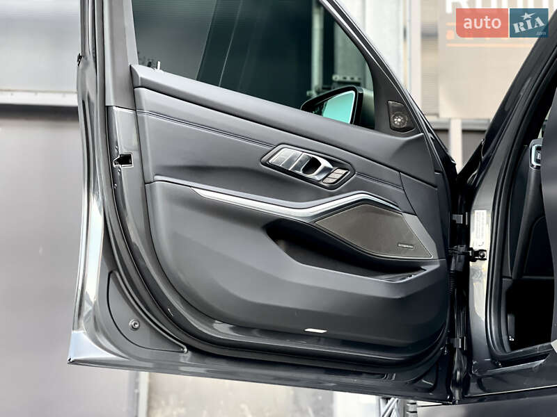 Седан BMW 3 Series 2021 в Києві