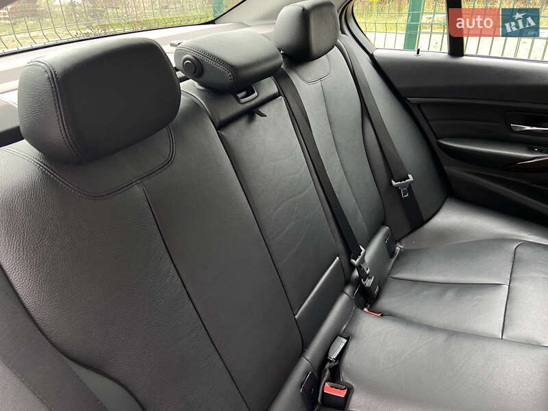 Седан BMW 3 Series 2014 в Ивано-Франковске фото 47 Седан BMW 3 Series 2014 в Ивано-Франковске