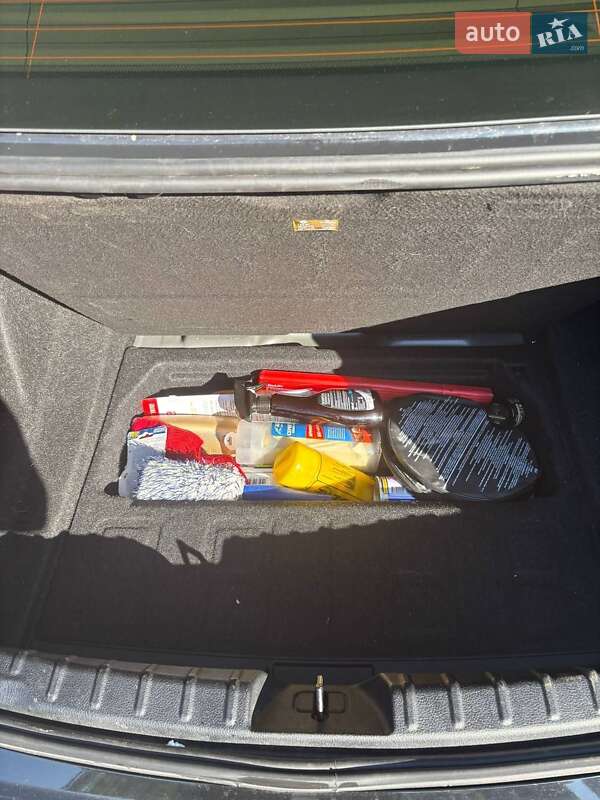 Седан BMW 3 Series 2014 в Киеве