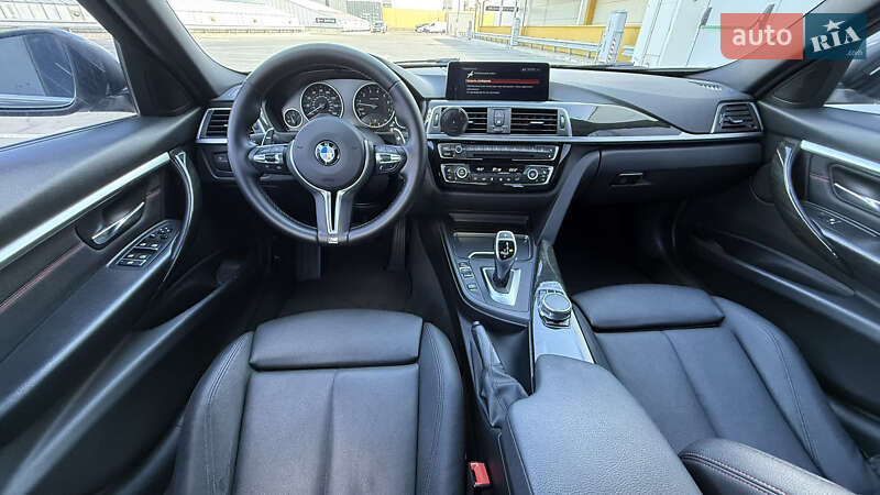 Седан BMW 3 Series 2017 в Киеве