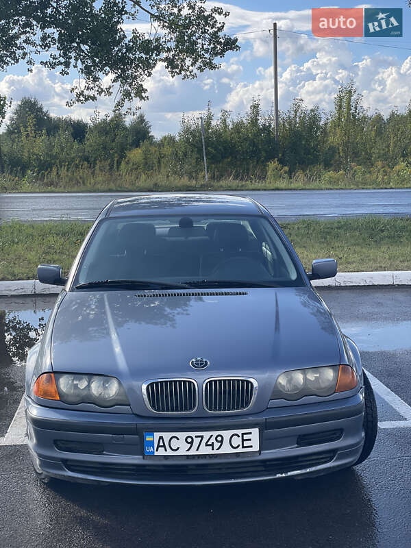 Седан BMW 3 Series 2000 в Луцьку