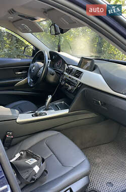 Седан BMW 3 Series 2017 в Виннице