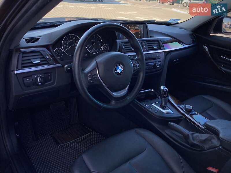 Седан BMW 3 Series 2015 в Києві