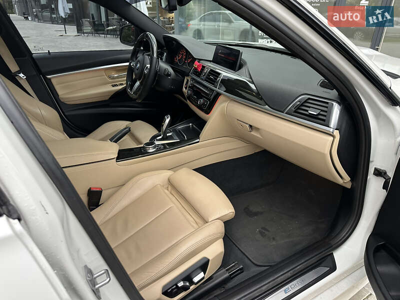 Седан BMW 3 Series 2017 в Ужгороде фото 22 Седан BMW 3 Series 2017 в Ужгороде