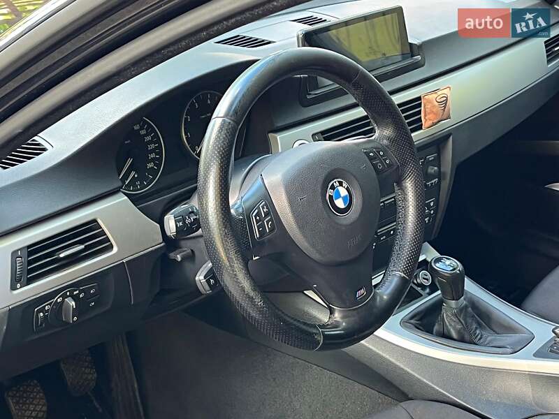 Седан BMW 3 Series 2006 в Києві