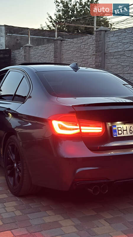 Седан BMW 3 Series 2015 в Белгороде-Днестровском фото 21 Седан BMW 3 Series 2015 в Белгороде-Днестровском