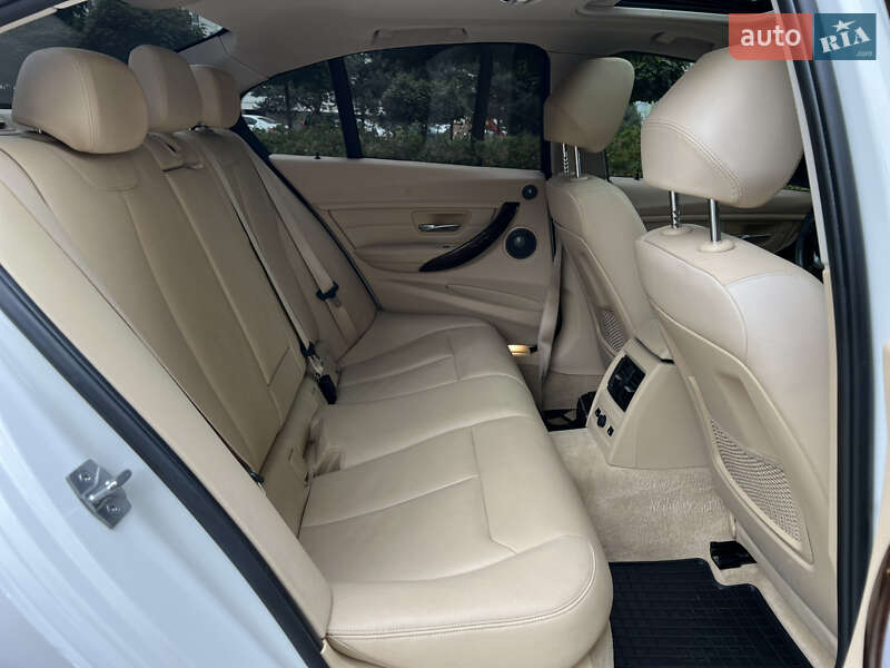 Седан BMW 3 Series 2014 в Івано-Франківську