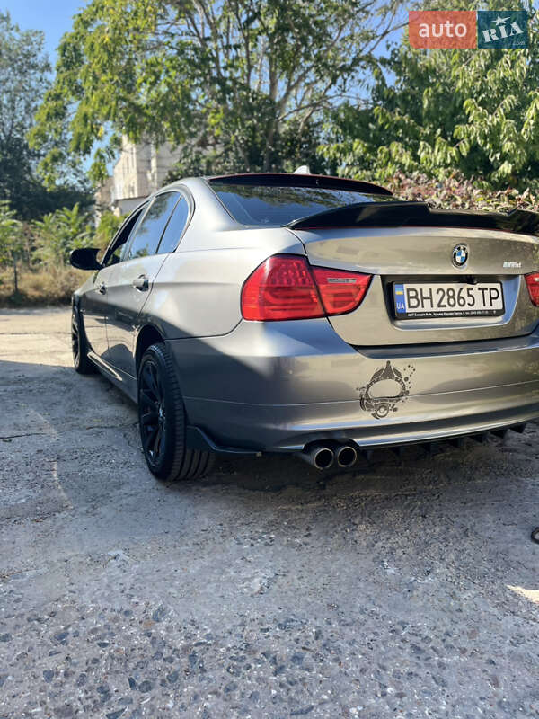 Седан BMW 3 Series 2010 в Одессе фото 8 Седан BMW 3 Series 2010 в Одессе