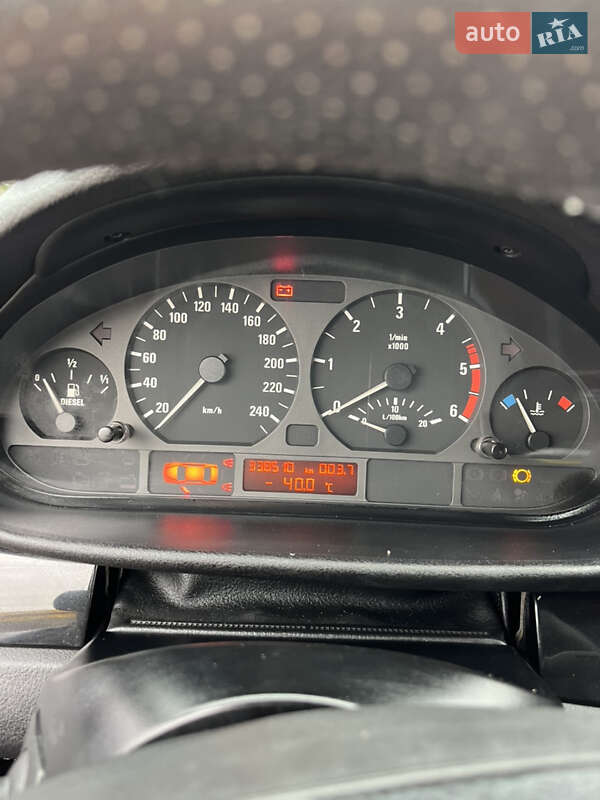 Седан BMW 3 Series 2001 в Белогорье фото 10 Седан BMW 3 Series 2001 в Белогорье