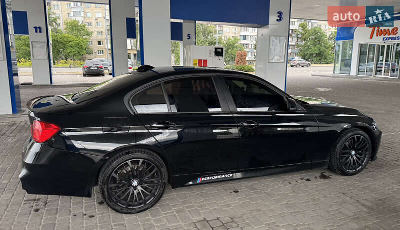 Седан BMW 3 Series 2013 в Киеве фото 7 Седан BMW 3 Series 2013 в Киеве
