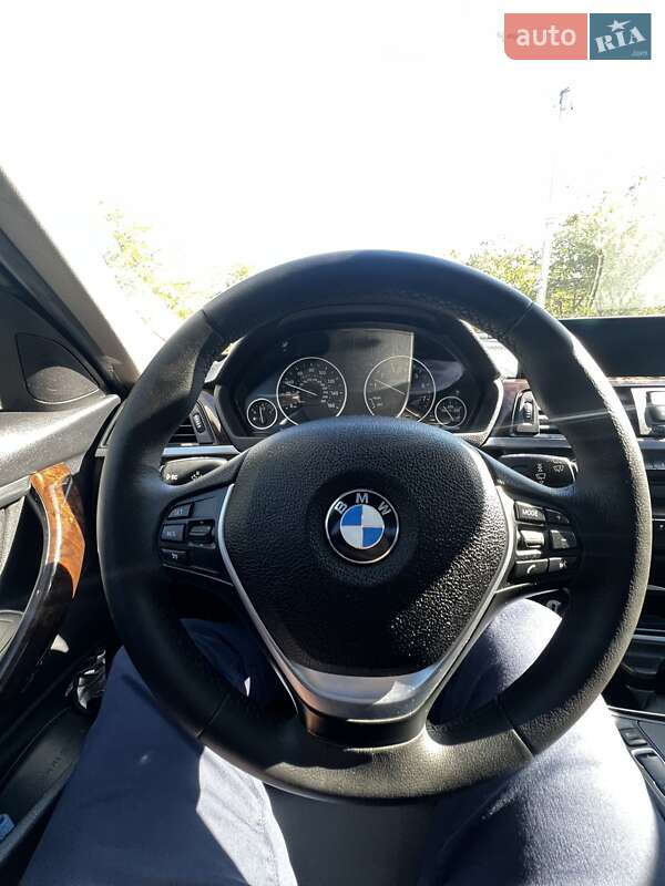 Седан BMW 3 Series 2015 в Одесі