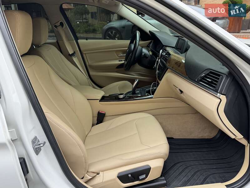 Седан BMW 3 Series 2015 в Києві