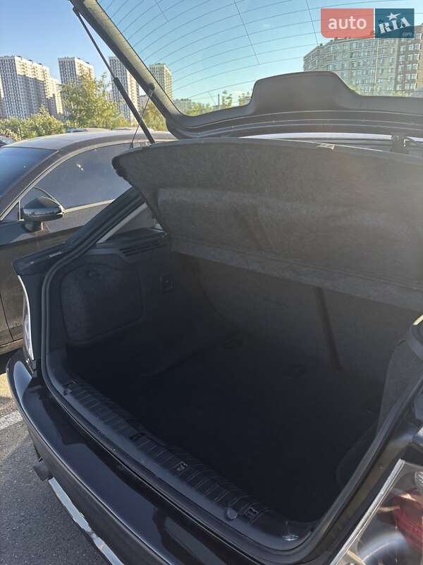 Купе BMW 3 Series 2001 в Киеве фото 13 Купе BMW 3 Series 2001 в Киеве