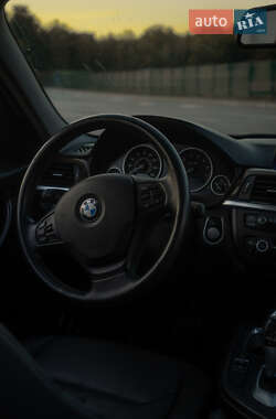 Седан BMW 3 Series 2012 в 