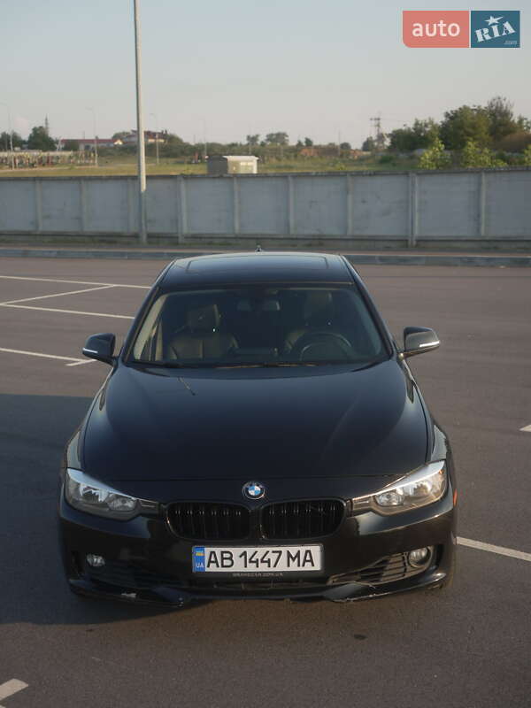 Седан BMW 3 Series 2012 в Вінниці