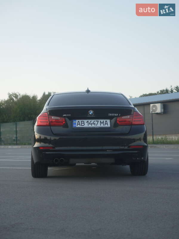 Седан BMW 3 Series 2012 в Вінниці