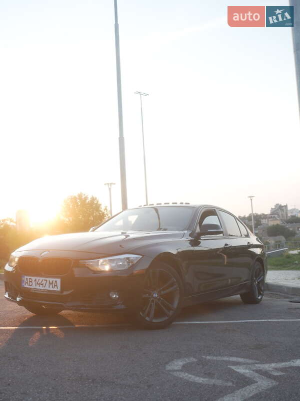Седан BMW 3 Series 2012 в Вінниці
