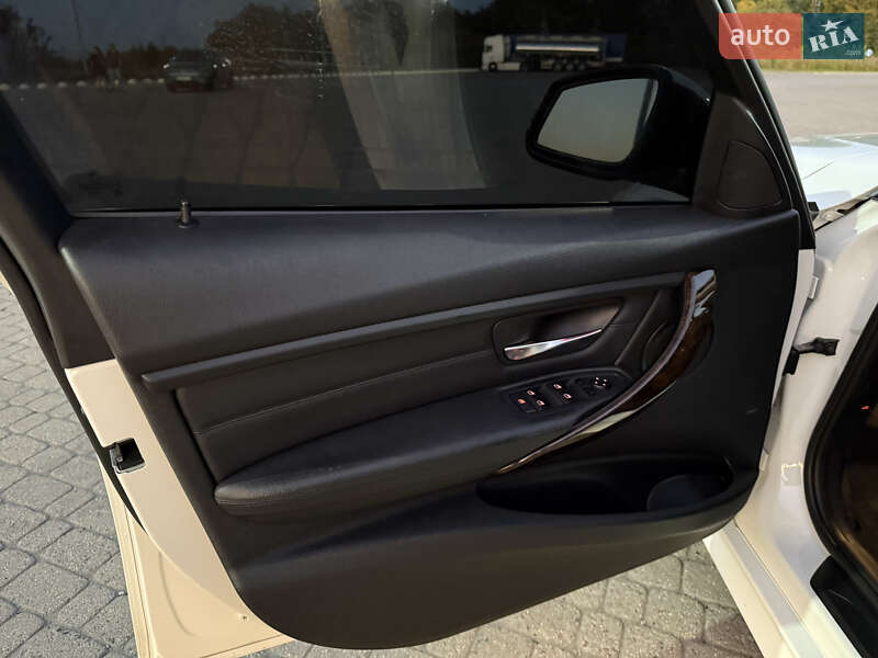 Седан BMW 3 Series 2014 в Радивилове фото 31 Седан BMW 3 Series 2014 в Радивилове
