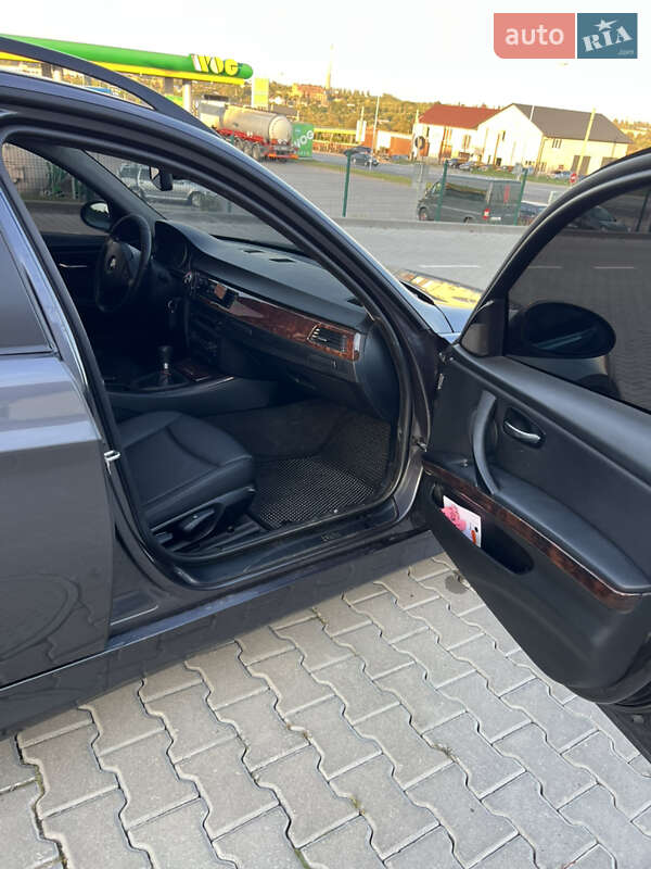 Універсал BMW 3 Series 2005 в Кам'янець-Подільському