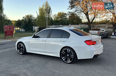 Седан BMW 3 Series 2017 в 