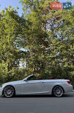 Кабриолет BMW 3 Series 2013 в 