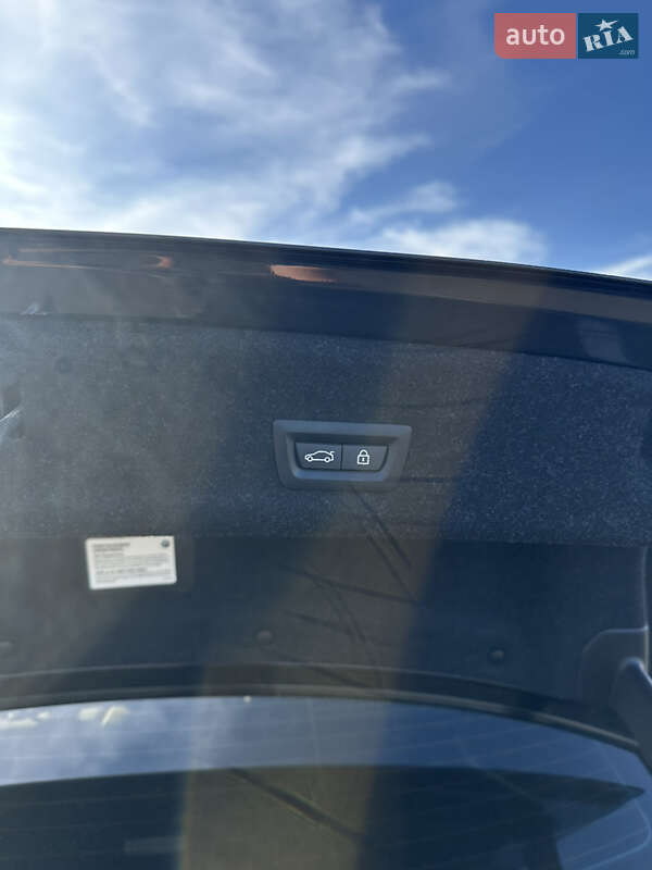 Седан BMW 3 Series 2020 в Києві фото 9 Седан BMW 3 Series 2020 в Києві