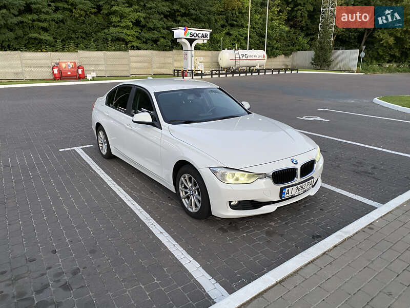 Седан BMW 3 Series 2013 в Обухове фото 4 Седан BMW 3 Series 2013 в Обухове